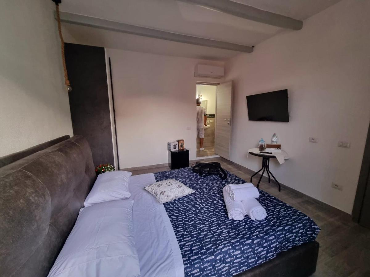 Suite Cornelia Santa Teresa Gallura Exterior photo